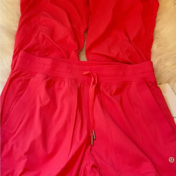 Lululemon Dance Studio Relaxed-Fit Mid-Rise Cargo Pants - NWT - Med - Glaze Pink - Picture 6 of 12